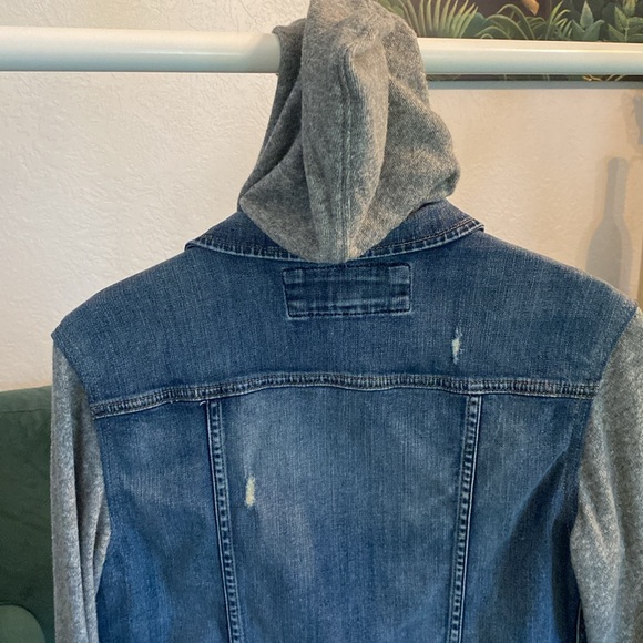Express Jean Jacket - Picture 4 of 5